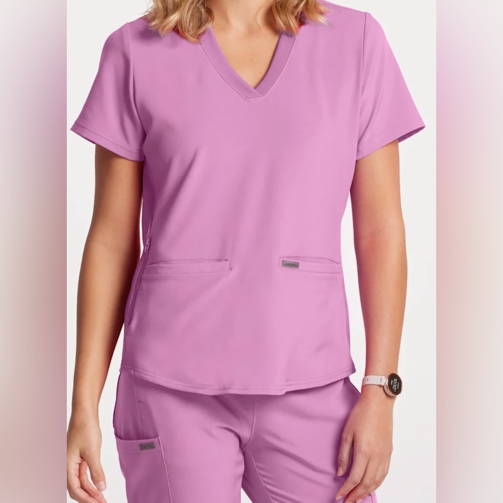 Landau Forward Bella Rosa Size M (includes cargo pants and top both size Medium)